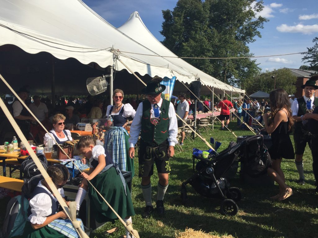 2019 Cannstatter Volksfest Verein, Labor Day Oktoberfest